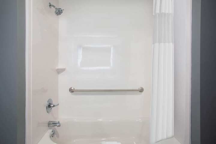 La Quinta Inn & Suites by Wyndham Oxford