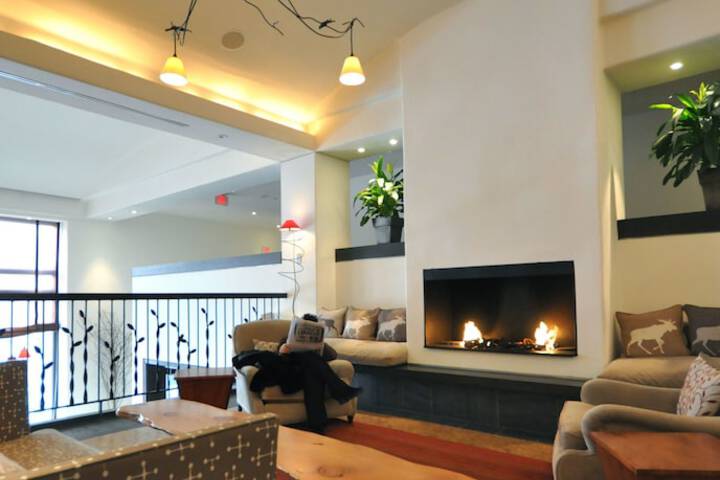 Hotel Interior 22 of 149