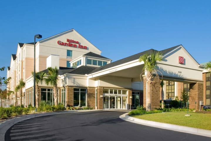 Hotel 2 of 63