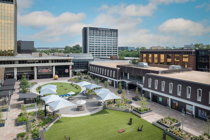 Sheraton Westport Plaza Hotel St. Louis