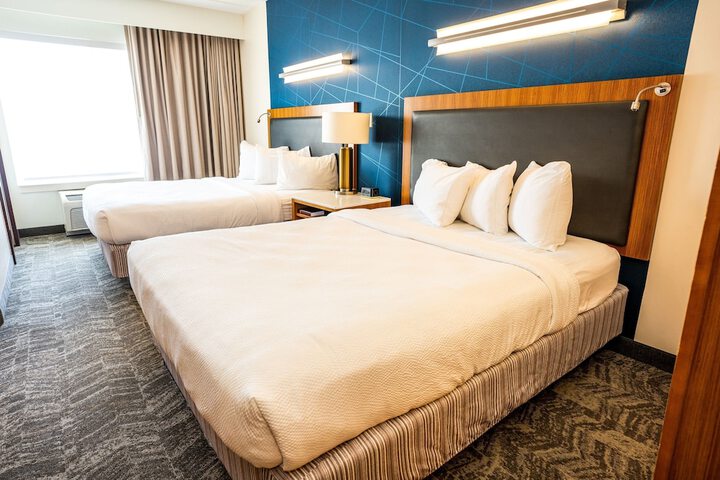 Room 16 of 35