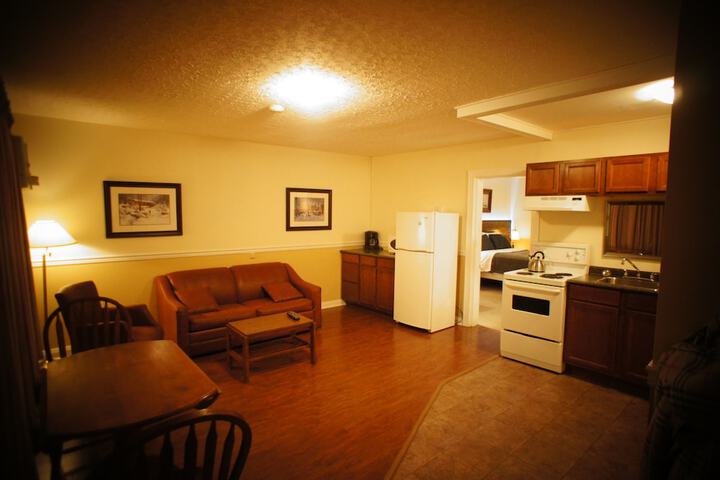 Room 27 of 35