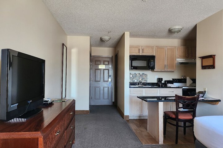 Room 44 of 57