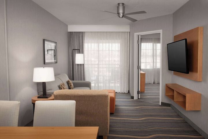 Room 35 of 64