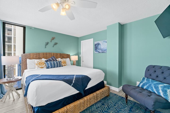 Room 159 of 202
