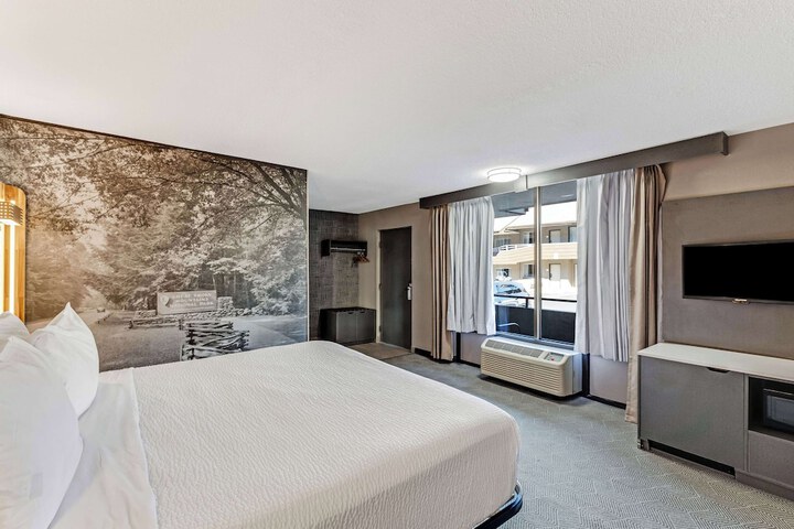 Room 18 of 56