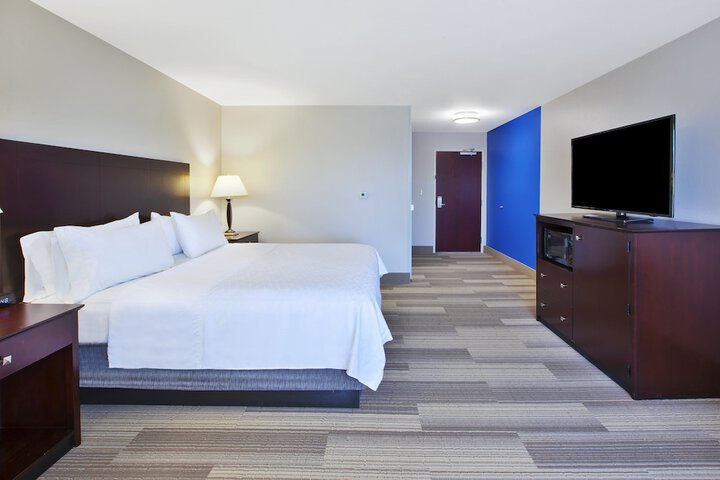 Room 12 of 44