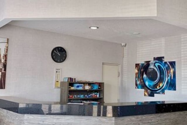 Hotel Interior 6 of 23
