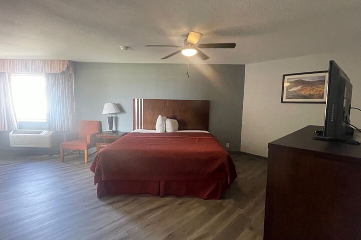Room 17 of 22