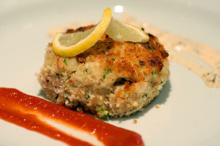 Dining 62 of 97