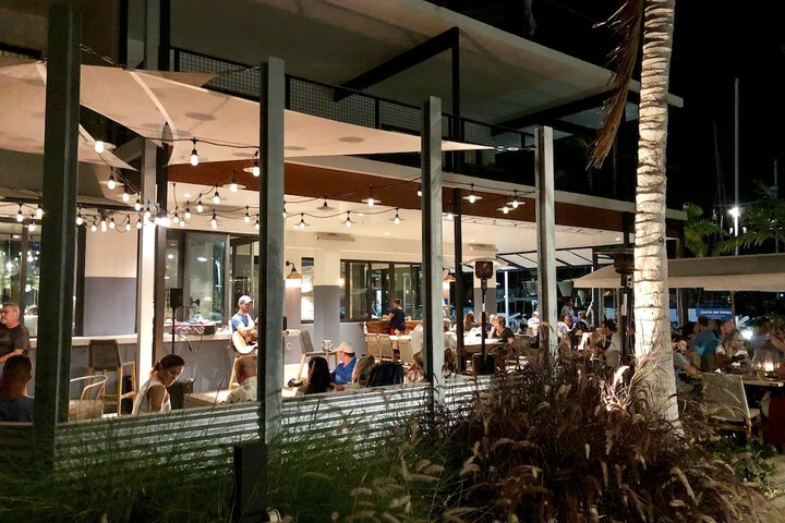 Dining 91 of 132