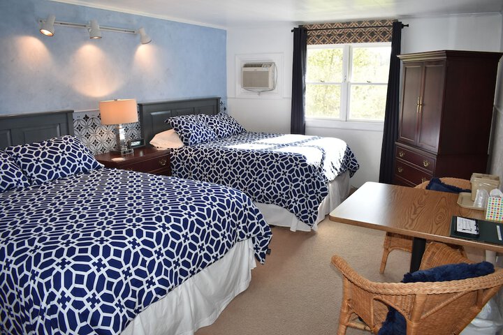Room 5 of 23