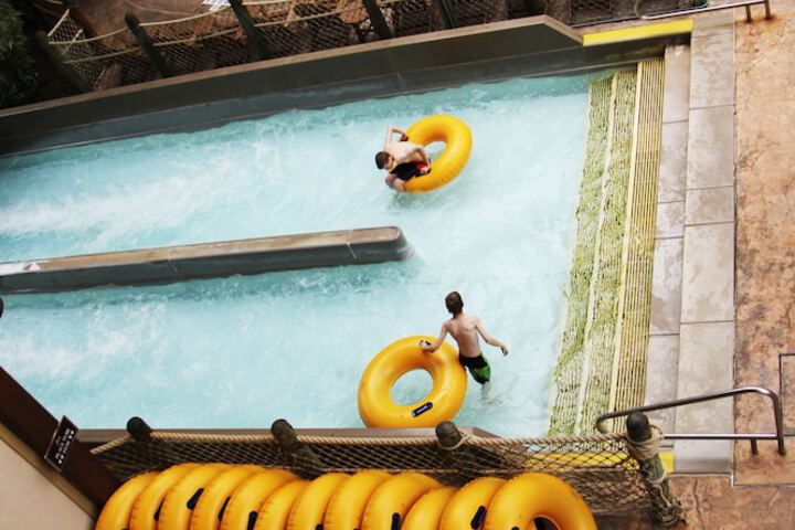 Great Escape Lodge & Indoor Waterpark