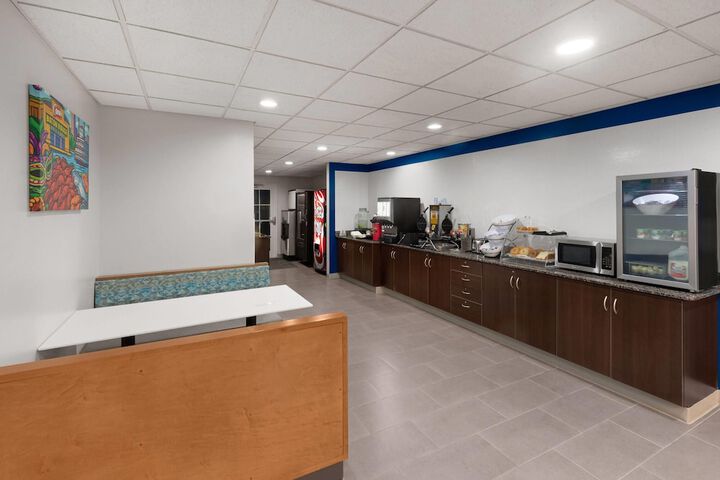 Microtel Inn & Suites by Wyndham Baton Rouge Airport