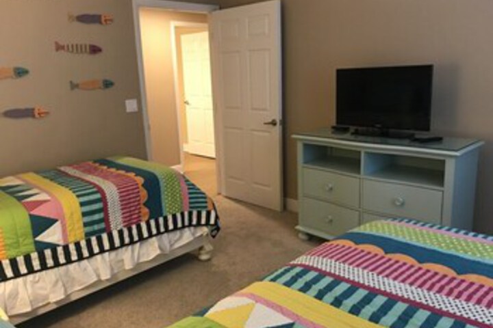 Northeast Corner Penthouse 3 BR 3 BA Sanibel 1102