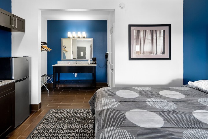 Room 22 of 51