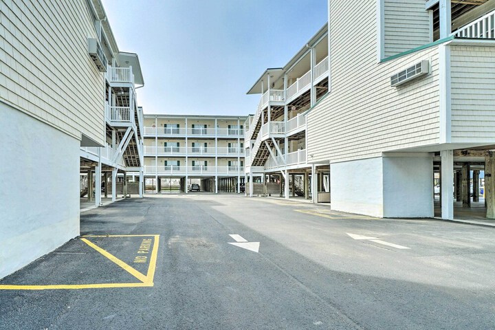 Ocean-view Oak Island Condo 1 Block to Beach!