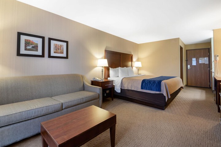Room 19 of 35