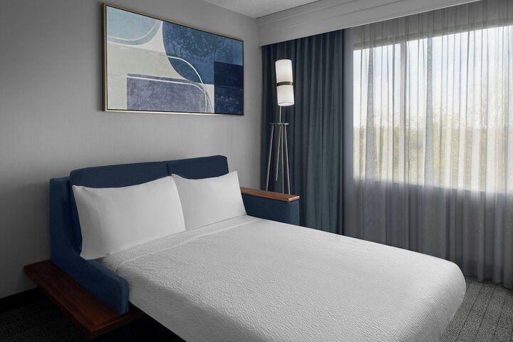 Courtyard by Marriott Cypress Anaheim / Orange County