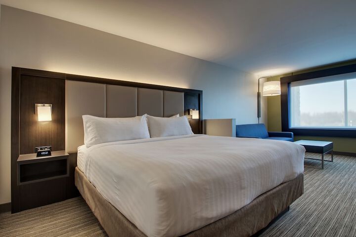 Room 35 of 55