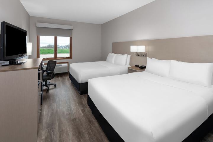 Links Bos Landen Hotel & Spa of Pella Trademark by Wyndham