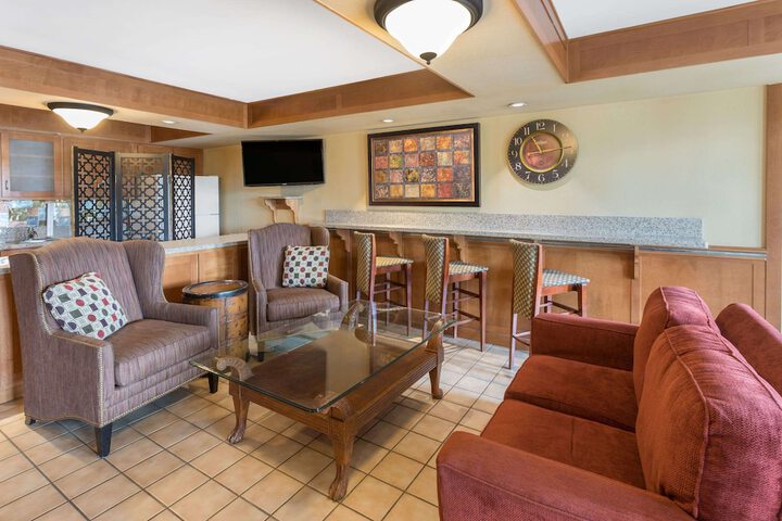 Hotel Interior 11 of 50