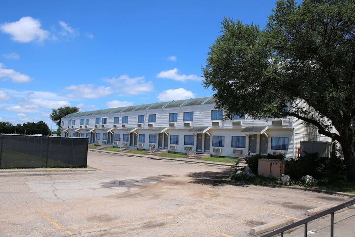 Hotel 2 of 55