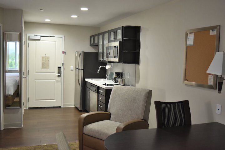 Candlewood Suites Kansas City - Independence by IHG