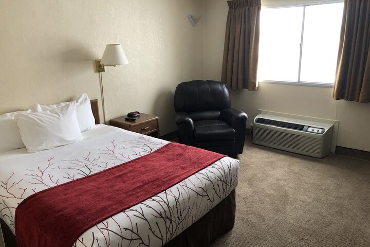 Northern Lights Inn Rugby