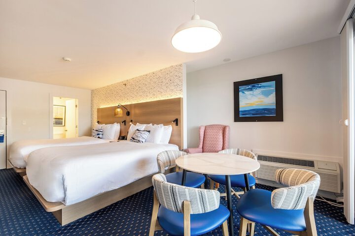 Aspinquid Resort