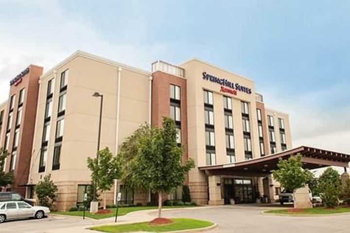 Hotel 3 of 48