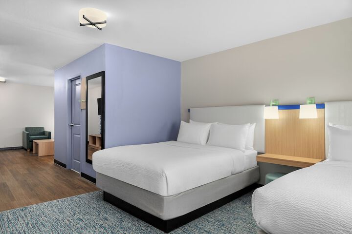 Garner Hotel Madison Huntsville Airport by IHG