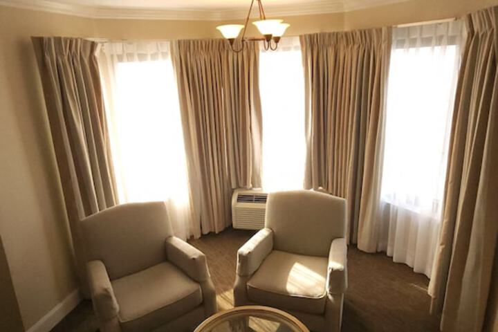Room 49 of 62