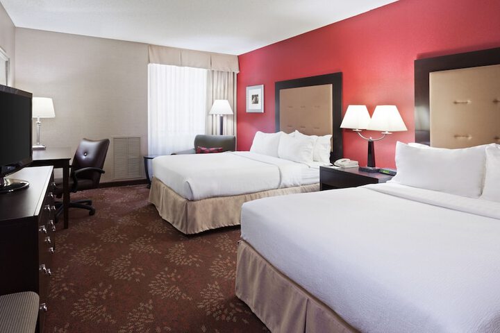 Holiday Inn Cincinnati Airport by IHG