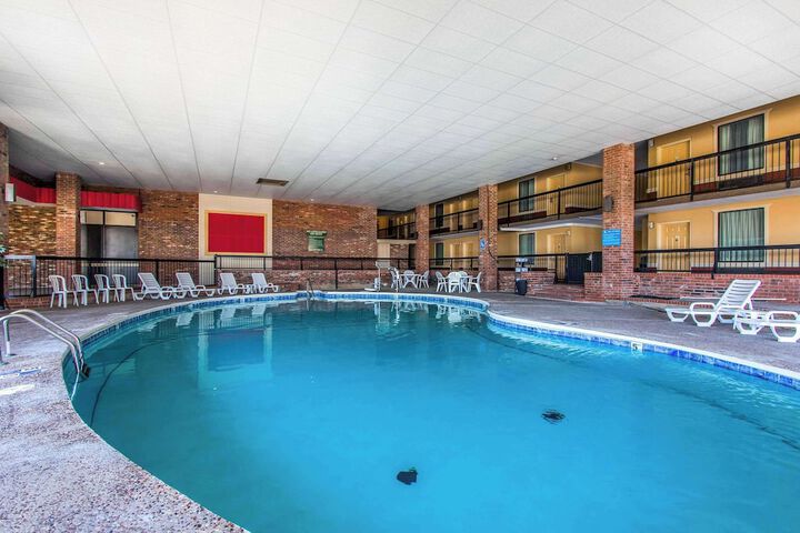 Pool 5 of 32