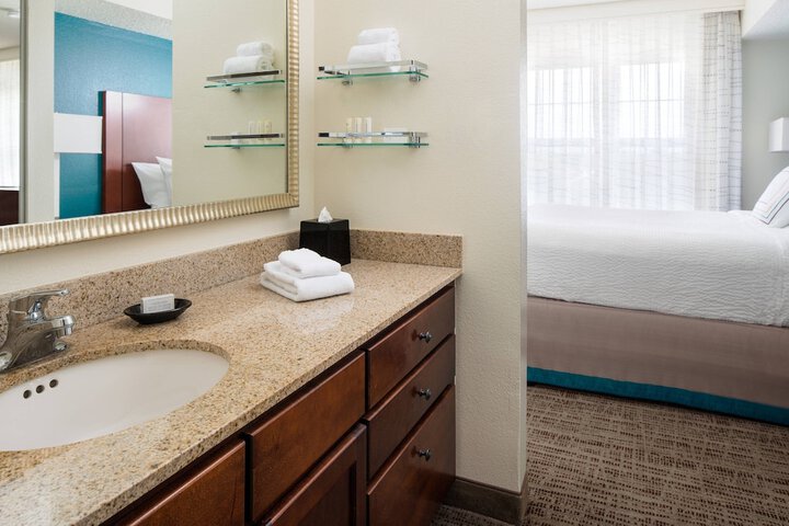 Room 21 of 29