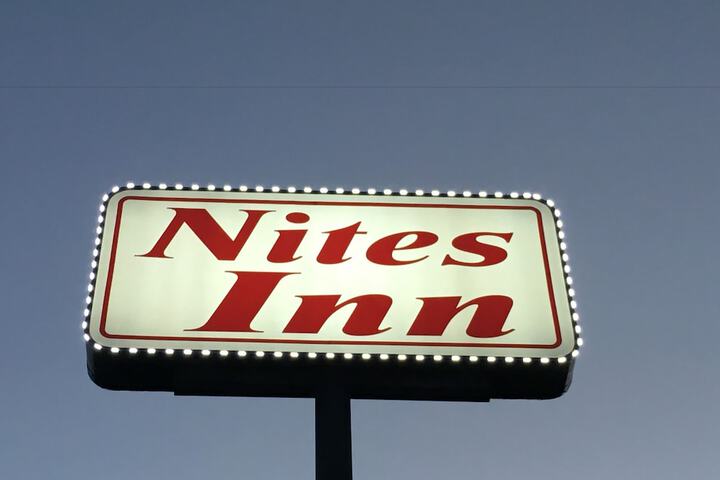 Hotel 7 of 15