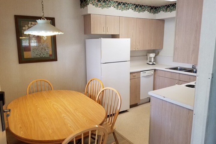 Room 122 of 229