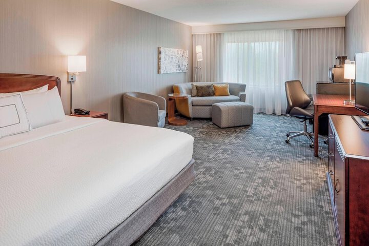 Courtyard by Marriott Cranbury South Brunswick