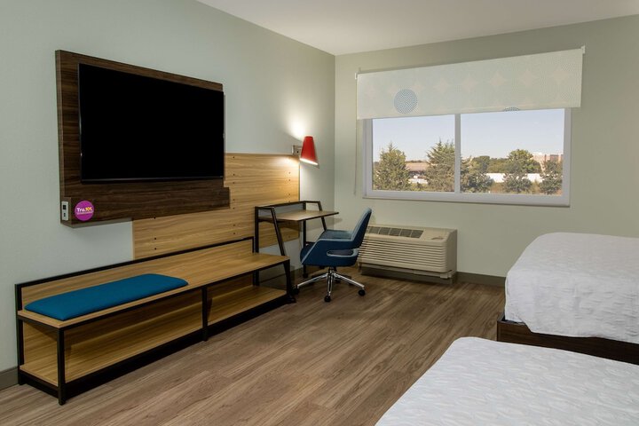 Tru by Hilton Grove City Columbus