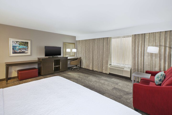 Room 19 of 32