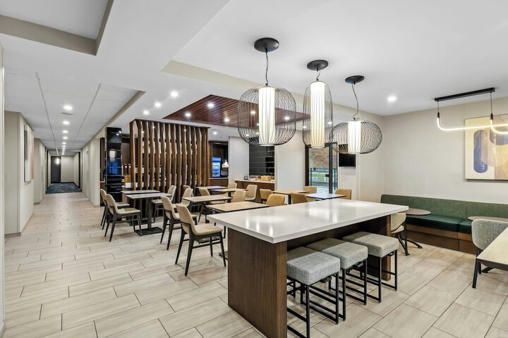 Springhill Suites Pittsburgh Airport