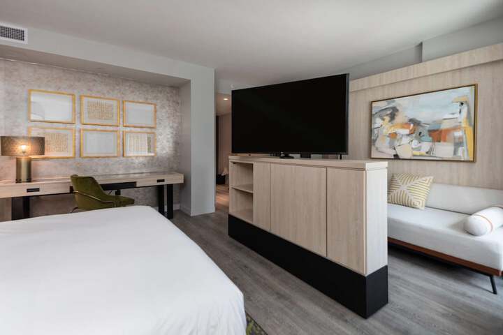 Room 21 of 55