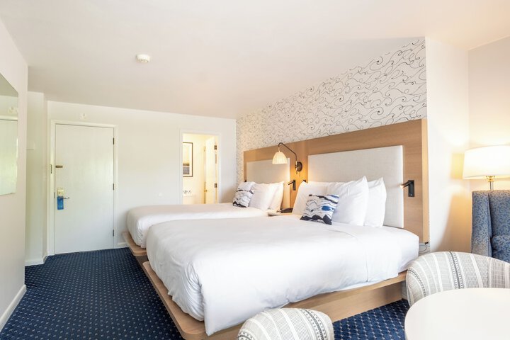 Aspinquid Resort