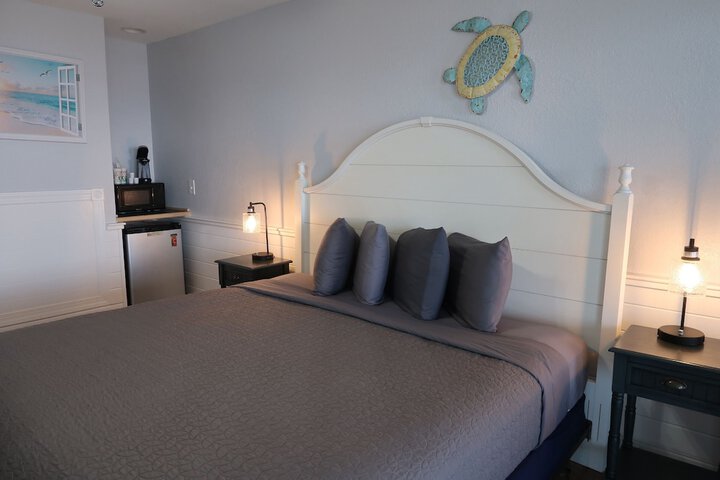 The Inn at Corolla Light