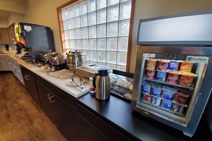 Breakfast/Coffee Service 47 of 60