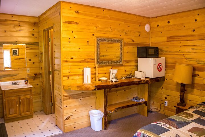 Midnight Sun Log Cabins