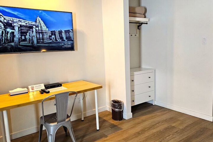 Room 41 of 174