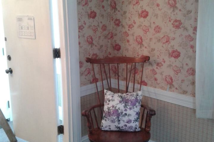 Room 14 of 42