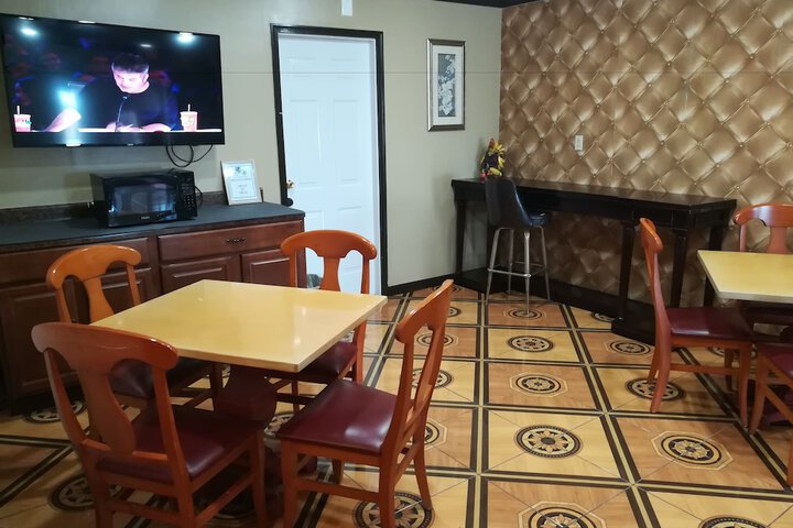 Boston Inn